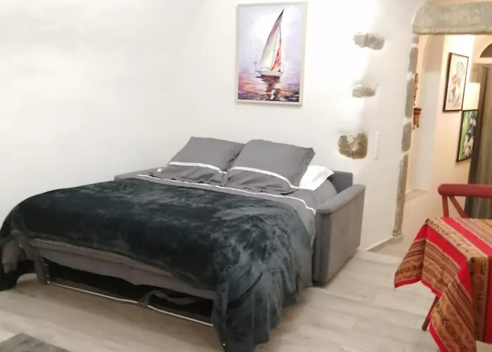 Neuf A 15mn De La Apartamento Occhiatana